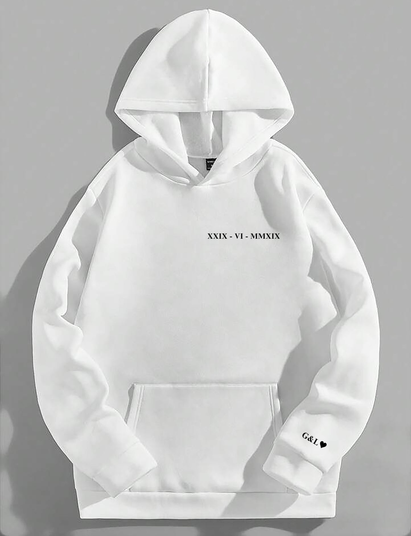Sweat shirt 100% Personnalisable Date en chiffres Romains + Manche
